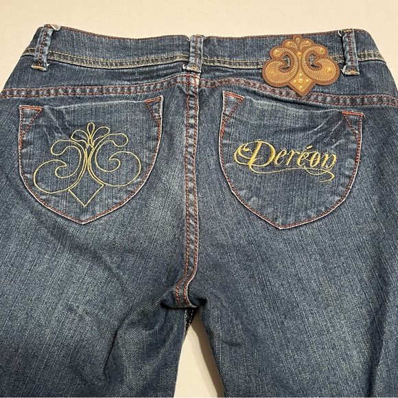 Dereon Womens Size 7 / 8 Blue Cropped Jean Denim Capri Fleur De‎ Lis Y2K Beyoncé - Picture 1 of 11